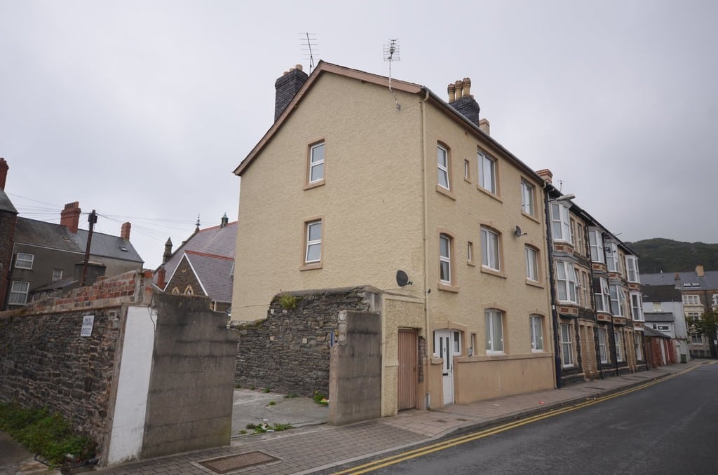 For Sale Flat, Portland Road, Aberystwyth